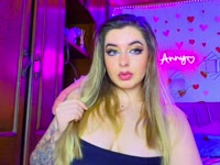 I am a very daring girl, with a touch of mystery and a captivating smile that will invite you to curiosity and sensuality. Discover my most interesting and charming side in every interaction.