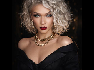 cam hooker EmmaAmstrong