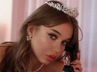 cambitch LeonardaYudell