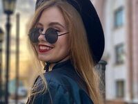 hot striptease webcam MaiaOshman