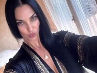 camgirl fingering wet pussy MiaMontal