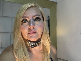 webcam girl RoxaneGrace
