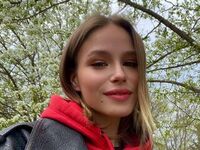 camgirl playing with sextoy VeronaBrucker