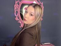 naked girl with webcam fingering pussy DarnellCalvani