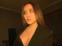 camgirl showing tits UdeleBroadhurst