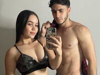 couple webcam naked VioletAndChris