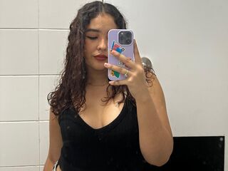 webcamgirl chatroom AbygailGarcia