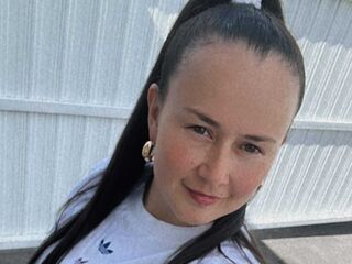 webcam girl AdaraVelvet