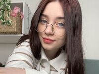 adult cam AdelineArice