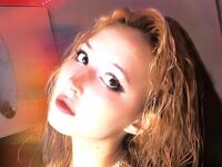 adult cam chat room AlyonaMew