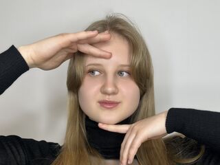 beautiful girl webcam ArmindaMerry