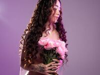 cam girl photo BellaClaire