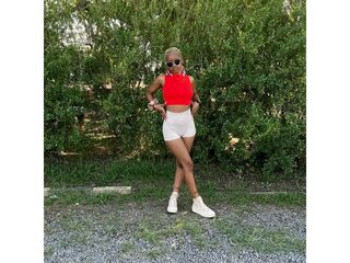 sexy camgirl chat BellzRosee