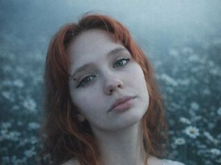 cam girl masturbating with sextoy BlancheDobrich