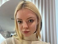 sexwebcam CarlenePattie