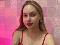 free livesex CarolineCoxy