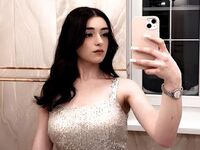 camgirl playing with dildo CarriMaclachlan