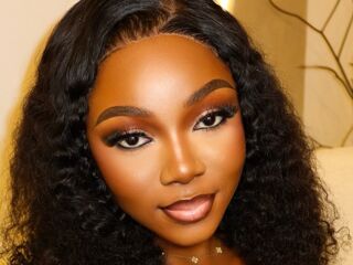 naked webcam girl video CassieCee