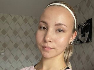 webcam strip tease show CatrinaWakley