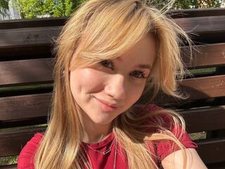 webcam strip tease show CelestineVale