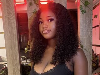 hot livecam CreamieNelly