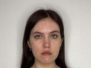 adult webcam chatroom CristaCarpentier