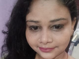 extrreme webcam picture CurvySoniya