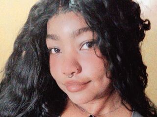 masturbating cam girl DannaMirror