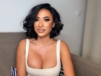 hot cam girl masturbating with sextoy DebraElise