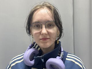 naughty cam photo DoraDawson