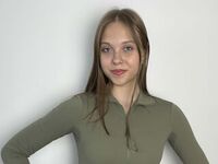naked girl with webcam ElviaSix