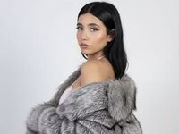 sexy webcamgirl EmyDilucas