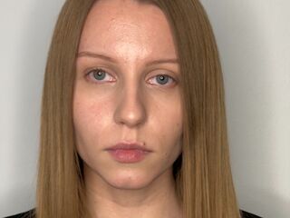 fingering cam whore FawnTobin