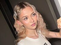 naked cam girl masturbating with vibrator FelicaTapper