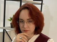 camgirl fingering shaved pussy FlorindaDufner