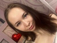 hot cam girl masturbating with dildo GladysDryer