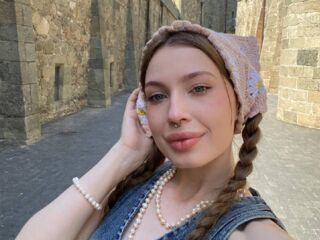 cam stripper GlindaSankar