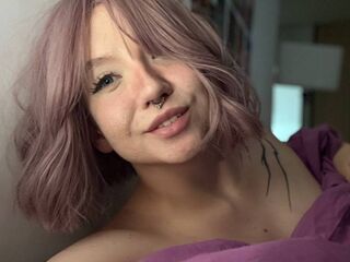 naked girl with live cam masturbating JoyceTreier