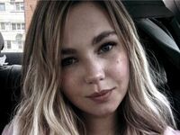 free live chatroom KandyWeiss