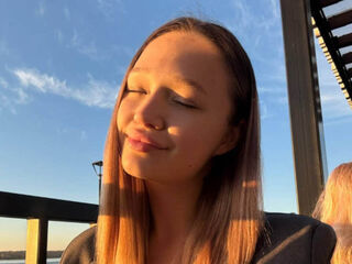 shaved pussy cam KatharineDeakyne