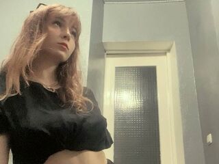 girl nude KatheSanagustin