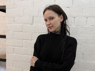 cam girl masturbating with sextoy KeniaTucholski