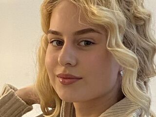 webcam striptease show LaniePlewa