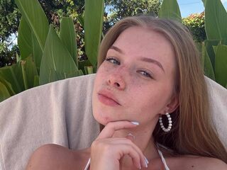 naked webcam girl fingering LashandaWeider