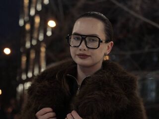 live strip tease show LatanyaDunkley