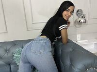 shaved pussy cam LauraCollyns
