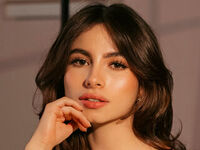 girl chat room LauriSweet