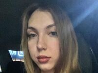 webcam striptease show LeannHonnerlaw