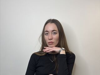 camgirl masturbating with sex toy LolaFelizardo