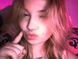 camgirl spreading pussy LucileSharples